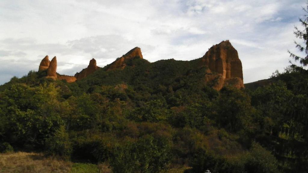 Complejo Rural Agoga De Las Médulas Eksteriør bilde